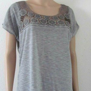 Gray Casual short sleeve embroidered Floral blouse top shirt Sz L